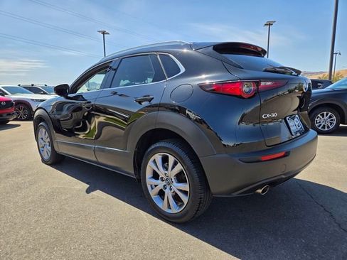 Used 2020 MAZDA CX-30 FWD w/ Premium Package image 4