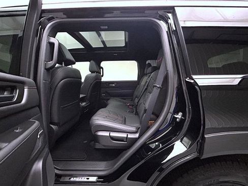Certified 2025 Nissan Armada PRO-4X w/ Pro-4X Premium Package AWD/4WD image 20