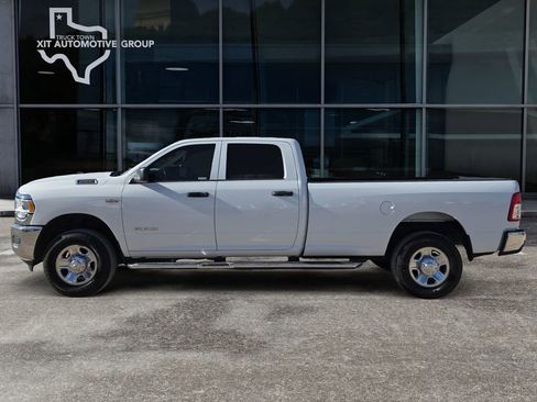 Used 2022 RAM 2500 Tradesman w/ Chrome Appearance Group AWD/4WD image 6
