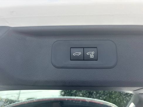 Used 2025 Toyota Grand Highlander AWD Hybrid image 11