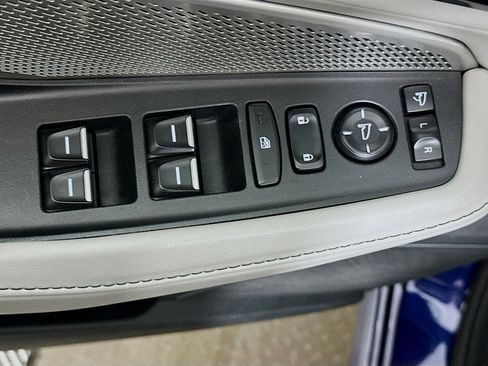 Used 2023 Acura MDX SH-AWD w/ Technology Package image 15