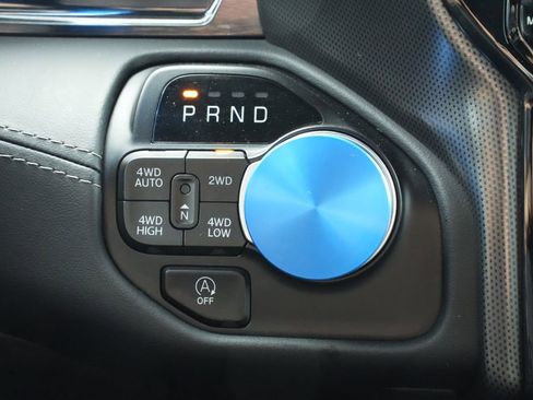 Used 2023 RAM 1500 Limited AWD/4WD image 12