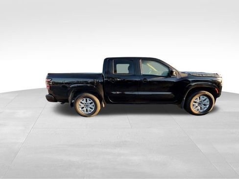 Used 2024 Nissan Frontier SV w/ SV Convenience Package image 10