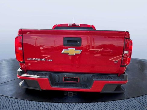 Used 2018 Chevrolet Colorado LT RWD image 5