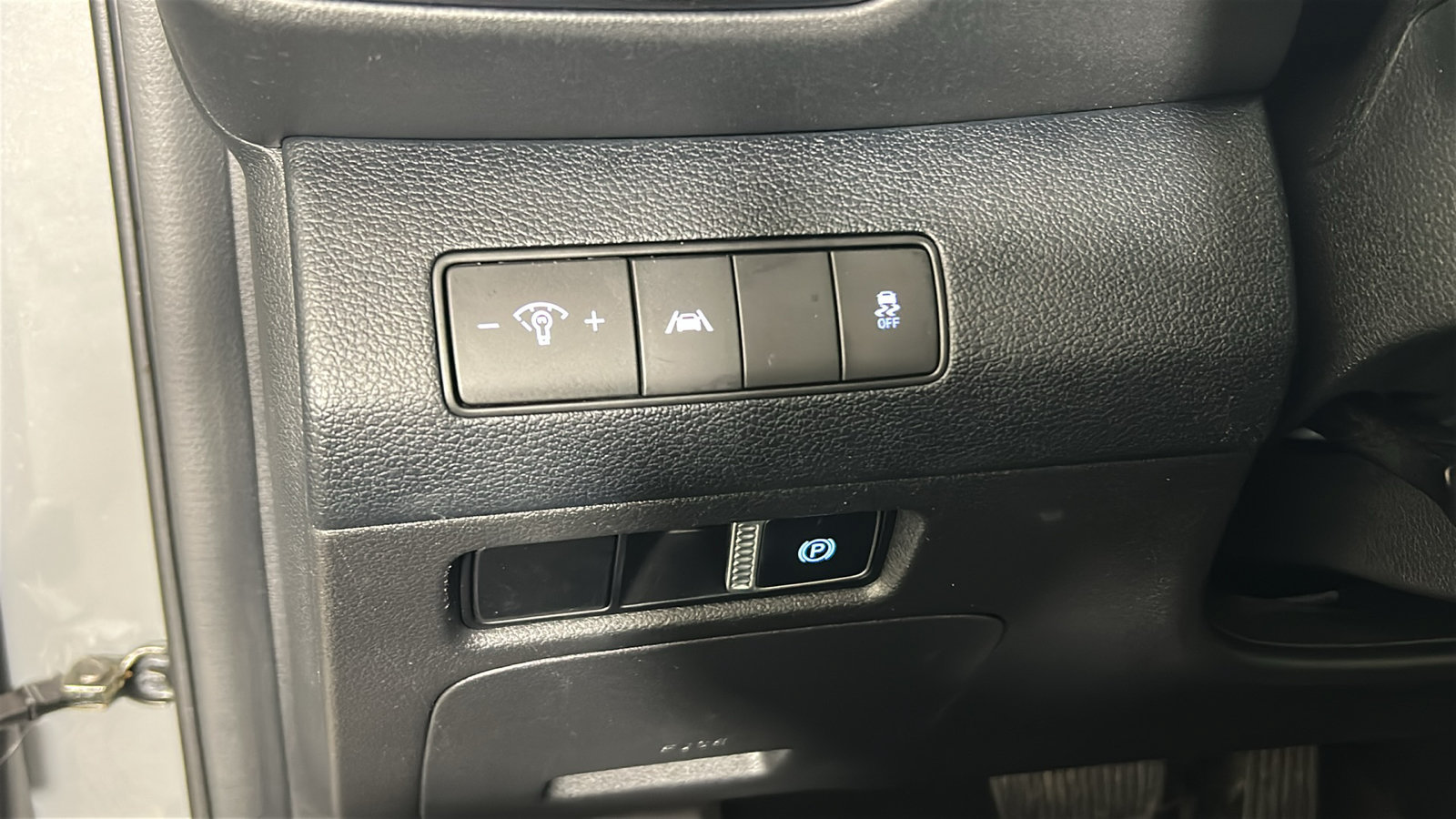 Certified 2023 Hyundai Santa Fe SE FWD image 25