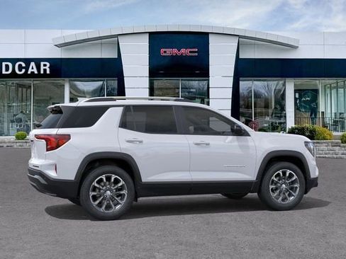 New 2026 GMC Terrain Elevation w/ Elevation Premium Package AWD/4WD image 5