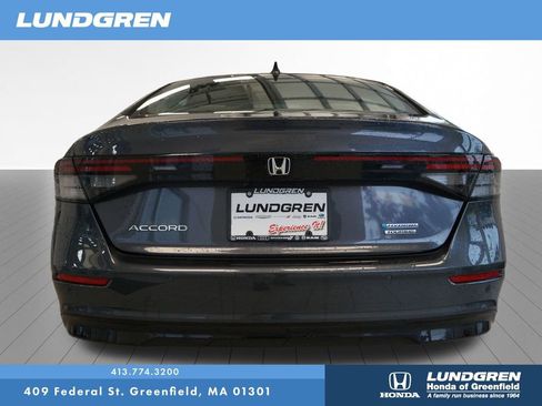 Used 2023 Honda Accord Touring image 8