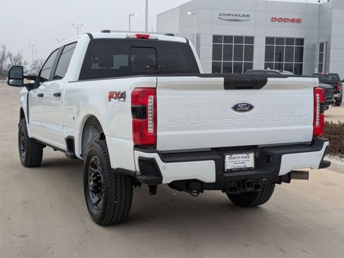 Used 2024 Ford F250 XL w/ STX Appearance Package image 5