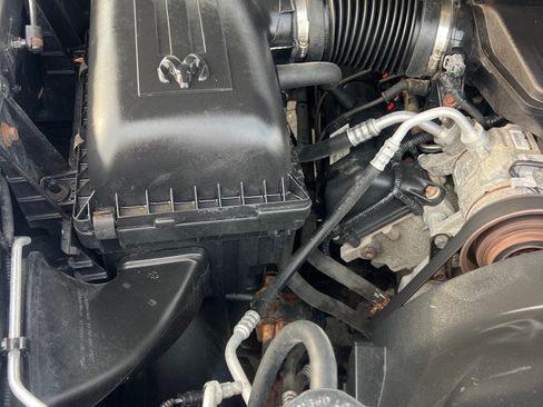 Used 2012 RAM 1500 Tradesman w/ ST Popular Equipment Group AWD/4WD image 40