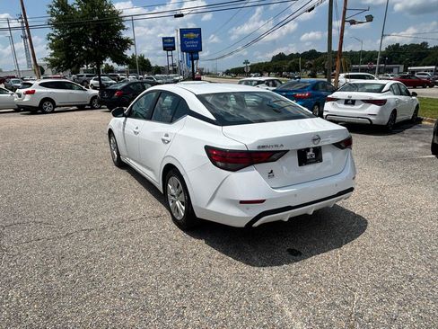Used 2023 Nissan Sentra S FWD image 21