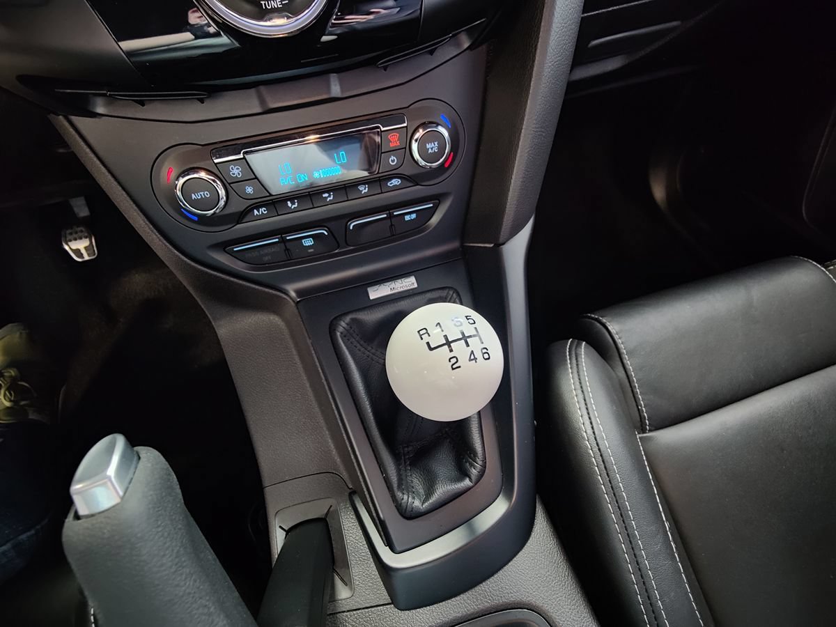 Used 2014 Ford Focus ST w/ Equipment Group 202A FWD image 28