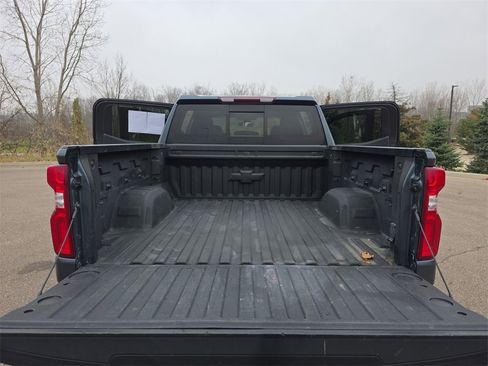 Certified 2021 Chevrolet Silverado 1500 LTZ w/ LTZ Premium Package image 12