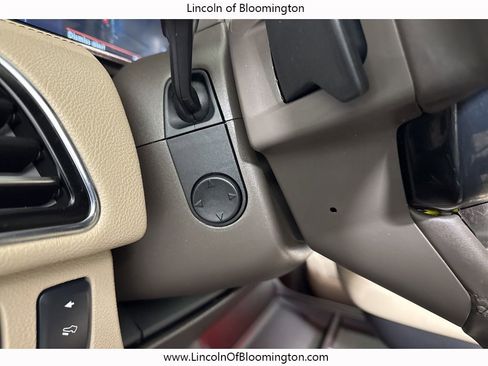 Certified 2023 Lincoln Navigator L Reserve image 30
