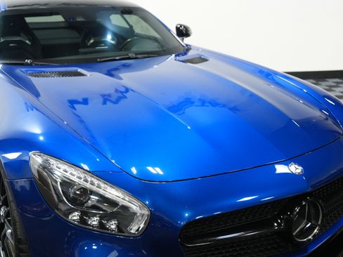 Used 2017 Mercedes-Benz AMG GT Coupe image 11