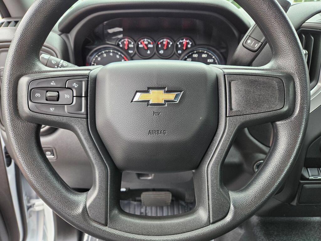 Used 2025 Chevrolet Silverado 1500 W/T RWD image 19