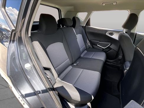Used 2020 Kia Soul LX FWD image 18