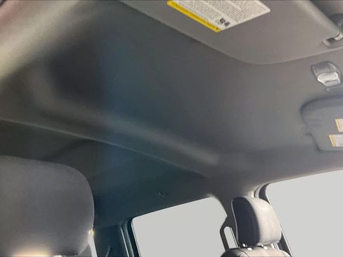 Used 2017 Ford F150 XL w/ Equipment Group 101A Mid RWD image 13