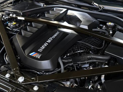 Used 2021 BMW M4 Competition w/ Executive Package RWD image 47