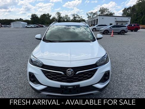 Used 2020 Buick Encore GX Select FWD image 2