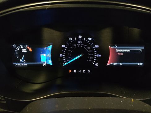 Used 2018 Ford Fusion SE w/ Fusion SE Technology Package FWD image 23