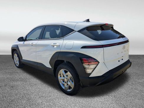 New 2026 Hyundai Kona SE FWD image 8