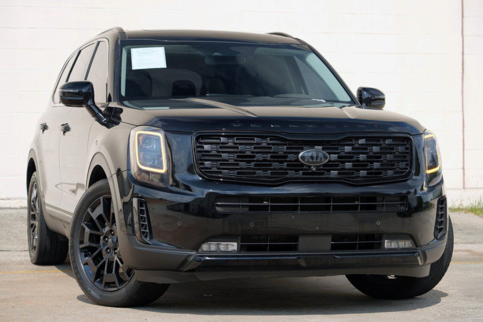 Used 2021 Kia Telluride SX w/ Nightfall Edition Package AWD/4WD image 2