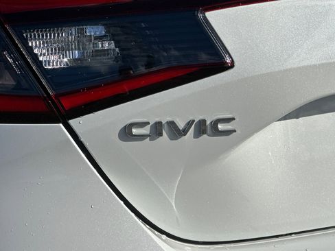 Used 2024 Honda Civic LX image 28