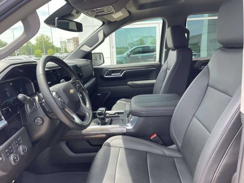 Used 2023 Chevrolet Silverado 1500 LTZ AWD/4WD image 14