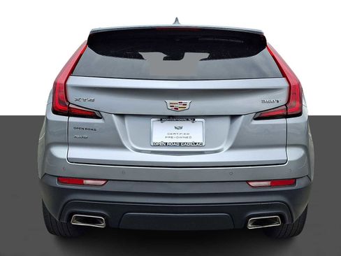 Used 2023 Cadillac XT4 Luxury w/ Cold Weather Package AWD/4WD image 5