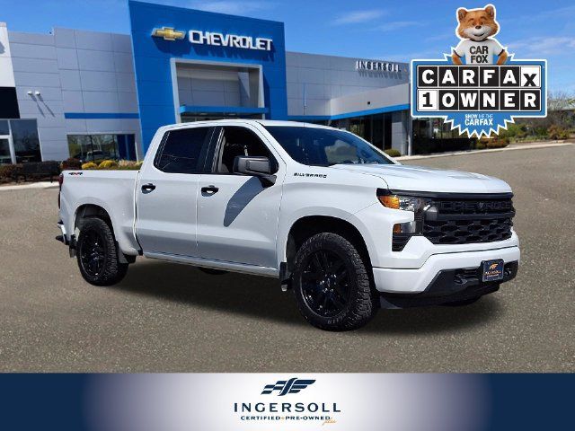Used 2023 Chevrolet Silverado 1500 Custom AWD/4WD image 1
