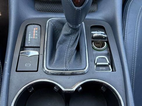 Used 2013 Maserati GranTurismo Convertible RWD image 28