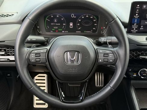 Used 2024 Honda Accord Sport image 12