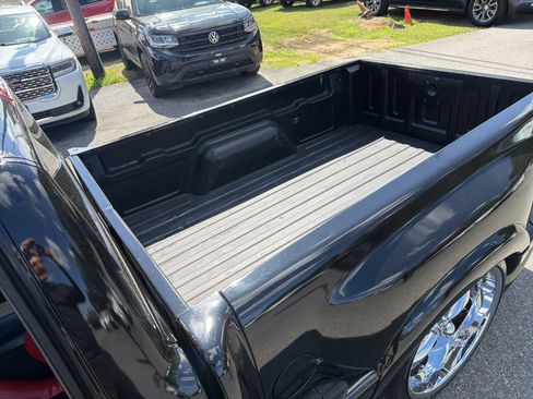 Used 2002 Chevrolet S10 Pickup LS w/ LS Preferred Equipment Group image 11