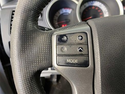 Used 2013 Toyota Tacoma 4x4 Double Cab w/ SR5 Pkg image 15