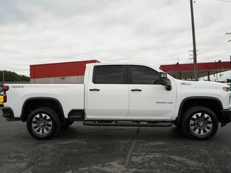 Used 2022 Chevrolet Silverado 2500 Custom w/ Custom Value Package AWD/4WD video 2