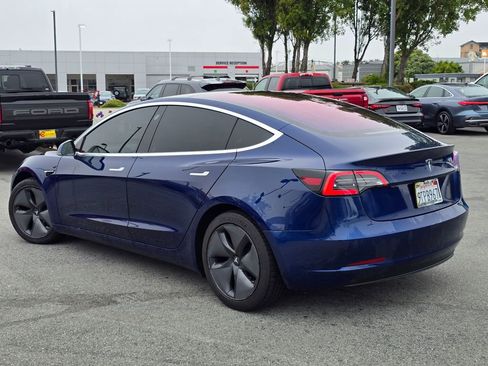 Used 2018 Tesla Model 3 Long Range RWD image 3