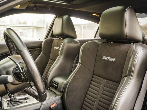 Used 2023 Dodge Charger Scat Pack w/ Daytona Edition Group image 34