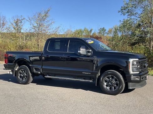 Used 2024 Ford F250 Lariat w/ Sport Appearance Package image 1