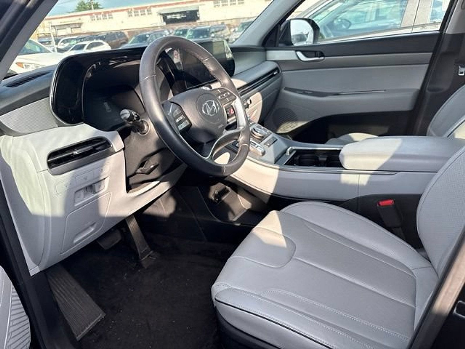 Certified 2025 Hyundai Palisade SEL AWD/4WD image 17