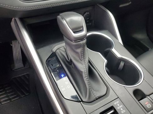 Used 2022 Toyota Highlander XSE AWD/4WD image 33