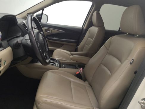 Used 2017 Honda Ridgeline RTL image 17
