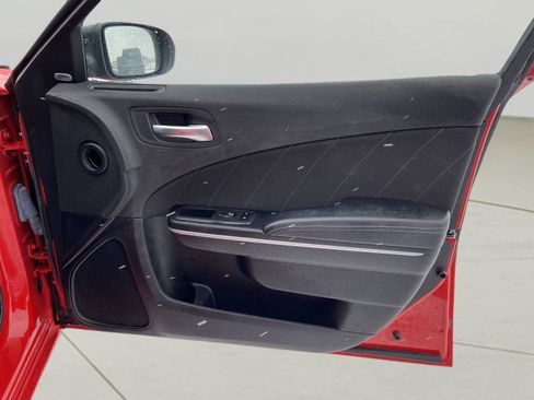 Used 2023 Dodge Charger SXT RWD image 16