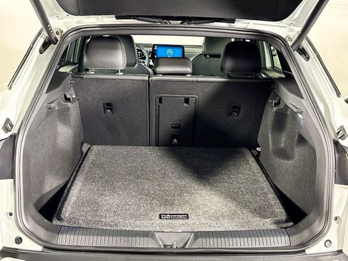 Used 2023 Volkswagen ID.4 Pro S image 22