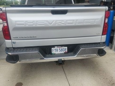 Used 2019 Chevrolet Silverado 1500 LT w/ All-Star Edition AWD/4WD image 7