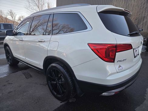Used 2018 Honda Pilot Elite image 5