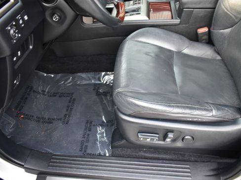 Used 2015 Lexus GX 460 image 25