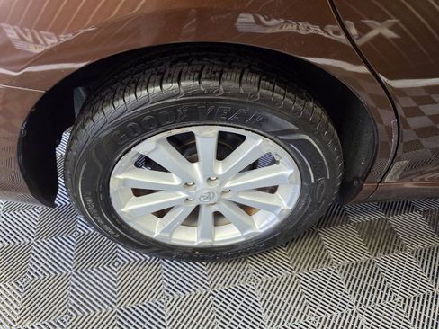 Used 2009 Toyota Venza FWD image 34