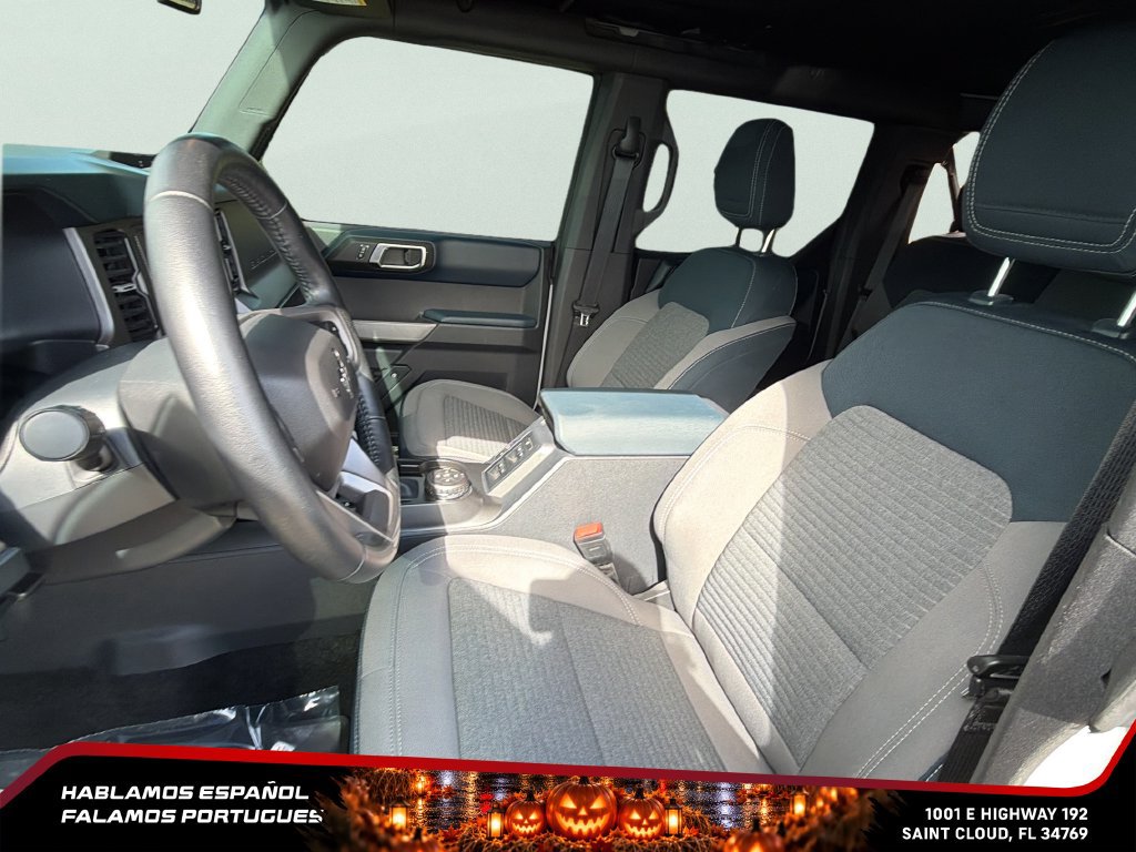 Used 2023 Ford Bronco Outer Banks w/ Sasquatch Package AWD/4WD image 16