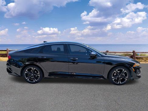 Used 2021 Kia K5 GT-Line AWD/4WD image 9
