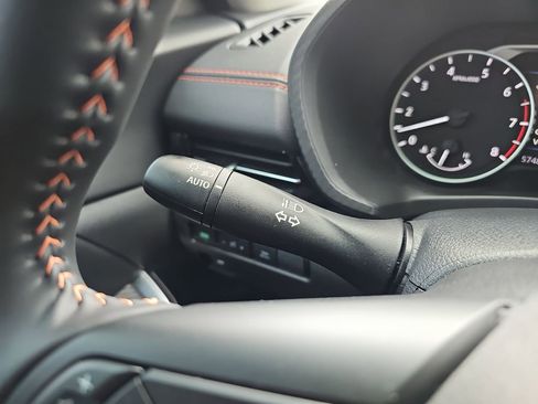 Used 2025 Nissan Sentra SR image 29